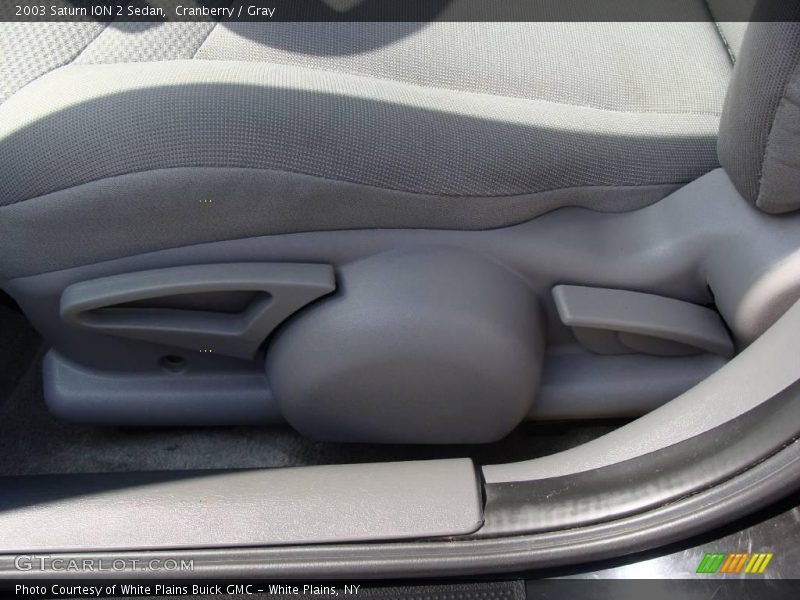 Cranberry / Gray 2003 Saturn ION 2 Sedan
