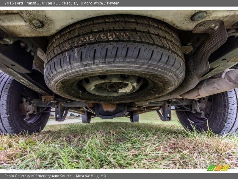Oxford White / Pewter 2016 Ford Transit 250 Van XL LR Regular