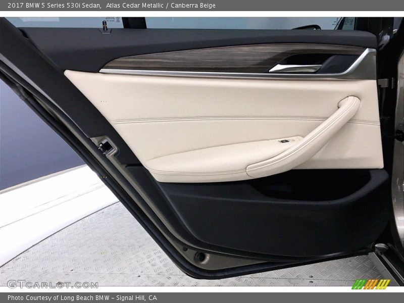 Atlas Cedar Metallic / Canberra Beige 2017 BMW 5 Series 530i Sedan
