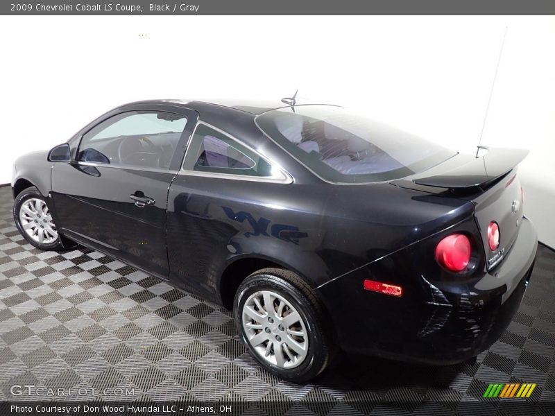 Black / Gray 2009 Chevrolet Cobalt LS Coupe