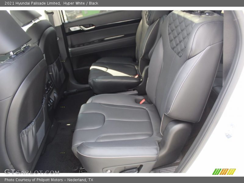 Hyper White / Black 2021 Hyundai Palisade Limited