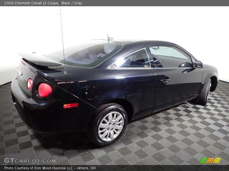 Black / Gray 2009 Chevrolet Cobalt LS Coupe