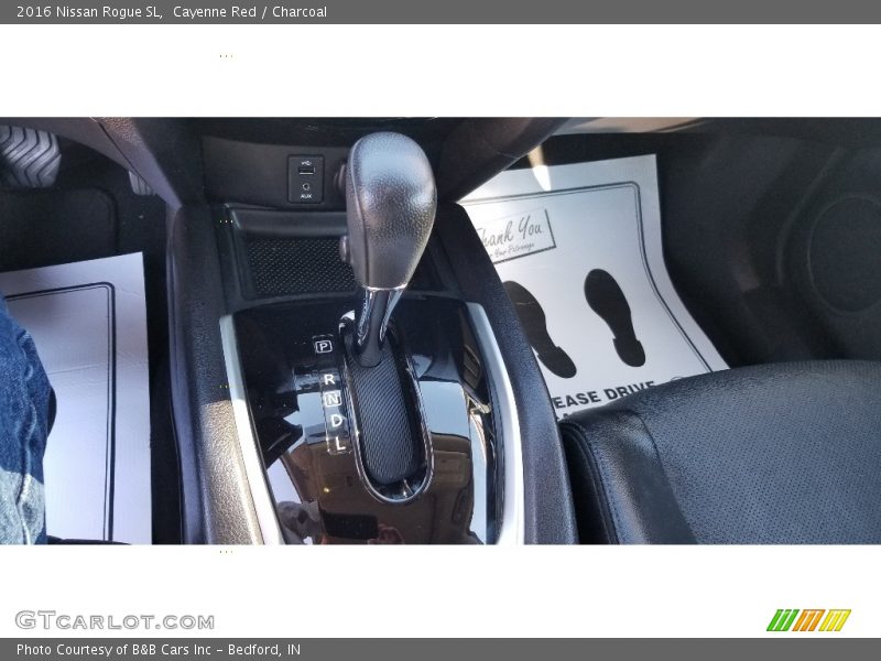 Cayenne Red / Charcoal 2016 Nissan Rogue SL
