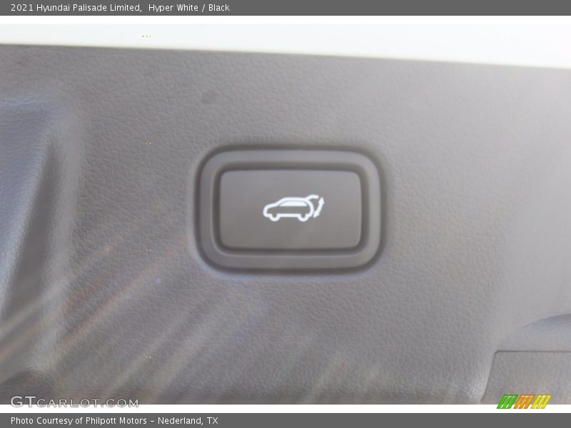 Hyper White / Black 2021 Hyundai Palisade Limited