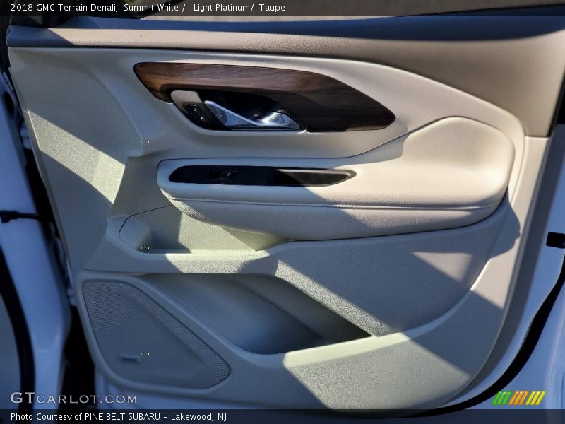 Summit White / ­Light Platinum/­Taupe 2018 GMC Terrain Denali