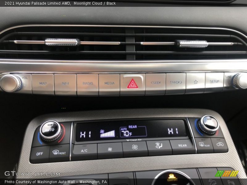Controls of 2021 Palisade Limited AWD
