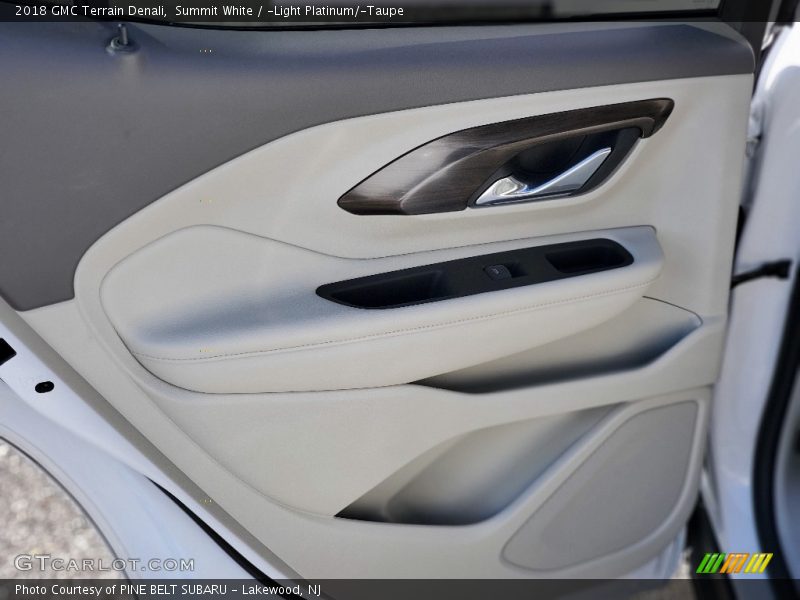 Summit White / ­Light Platinum/­Taupe 2018 GMC Terrain Denali