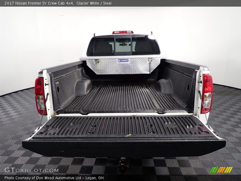 Glacier White / Steel 2017 Nissan Frontier SV Crew Cab 4x4