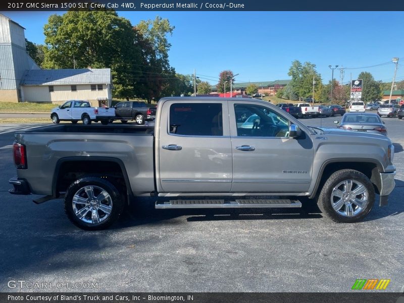 Pepperdust Metallic / Cocoa/­Dune 2017 GMC Sierra 1500 SLT Crew Cab 4WD