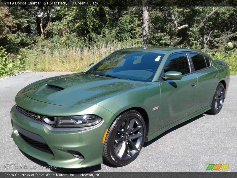 Front 3/4 View of 2019 Charger R/T Scat Pack