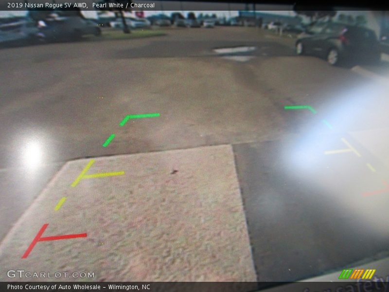 Pearl White / Charcoal 2019 Nissan Rogue SV AWD
