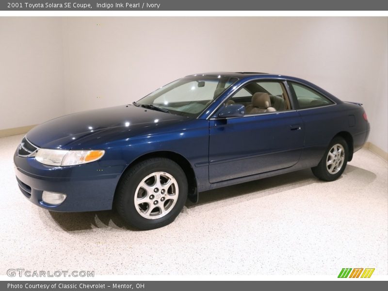 Front 3/4 View of 2001 Solara SE Coupe