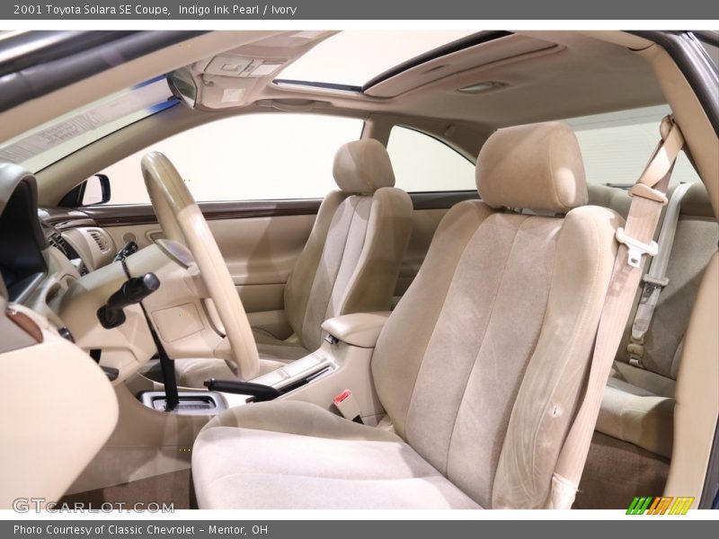  2001 Solara SE Coupe Ivory Interior
