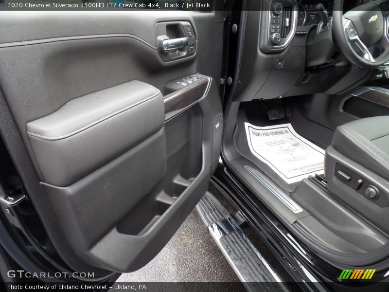 Black / Jet Black 2020 Chevrolet Silverado 3500HD LTZ Crew Cab 4x4