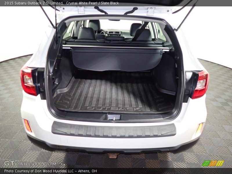  2015 Outback 2.5i Limited Trunk