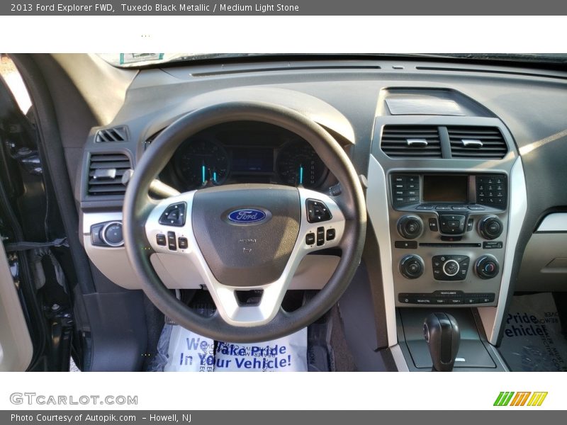 Tuxedo Black Metallic / Medium Light Stone 2013 Ford Explorer FWD
