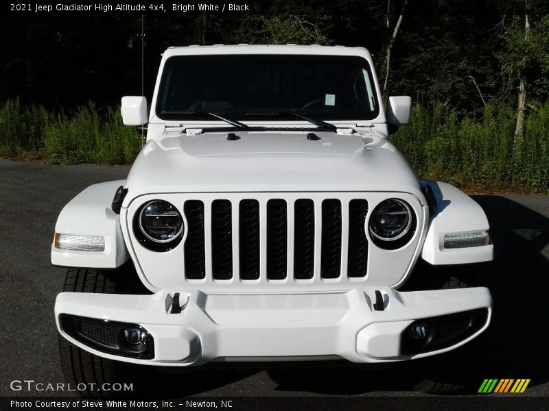 Bright White / Black 2021 Jeep Gladiator High Altitude 4x4