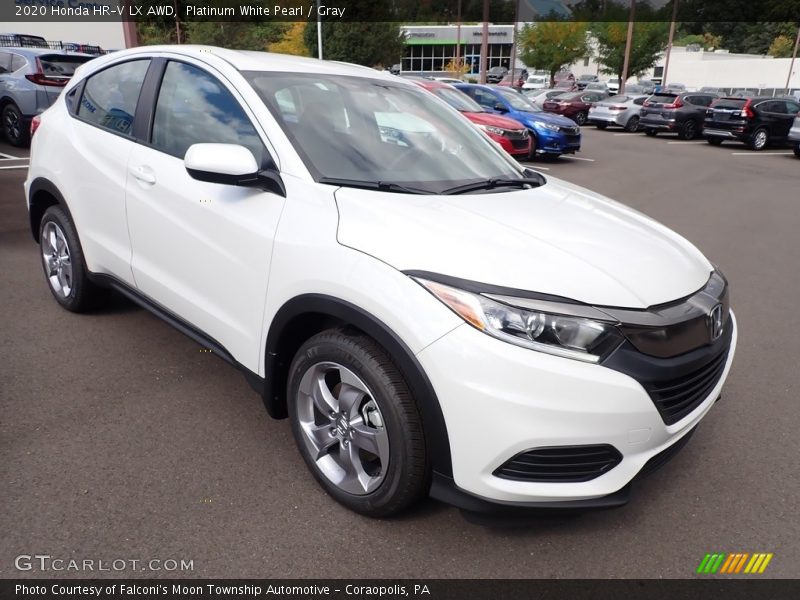 Front 3/4 View of 2020 HR-V LX AWD