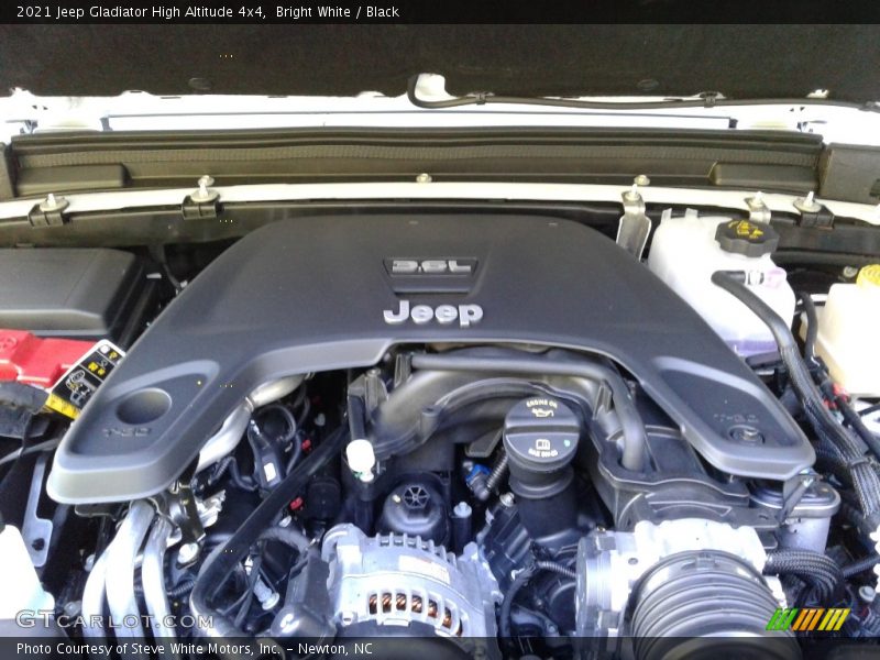 Bright White / Black 2021 Jeep Gladiator High Altitude 4x4