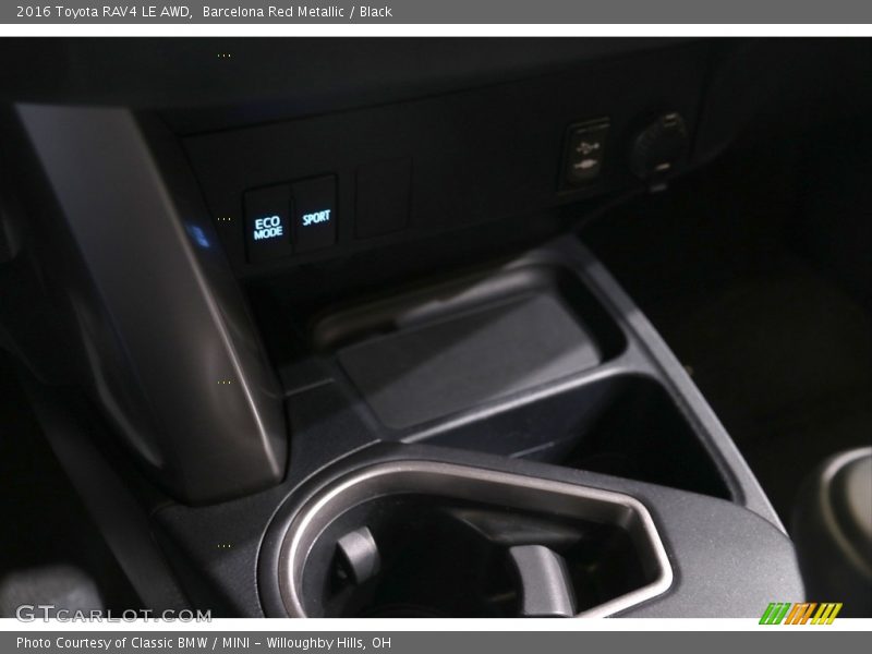 Barcelona Red Metallic / Black 2016 Toyota RAV4 LE AWD