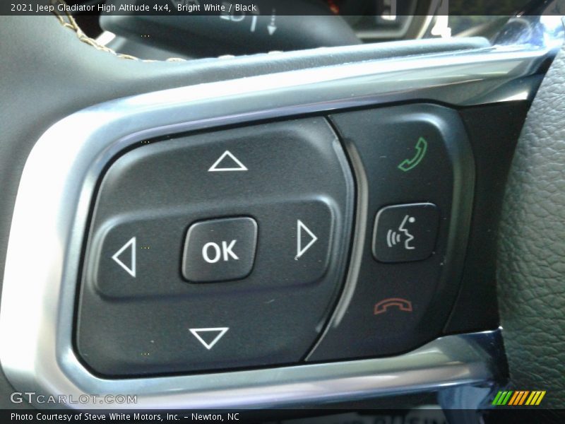 Bright White / Black 2021 Jeep Gladiator High Altitude 4x4