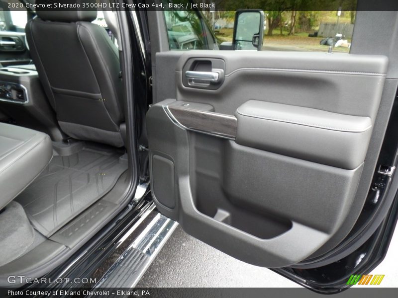 Black / Jet Black 2020 Chevrolet Silverado 3500HD LTZ Crew Cab 4x4