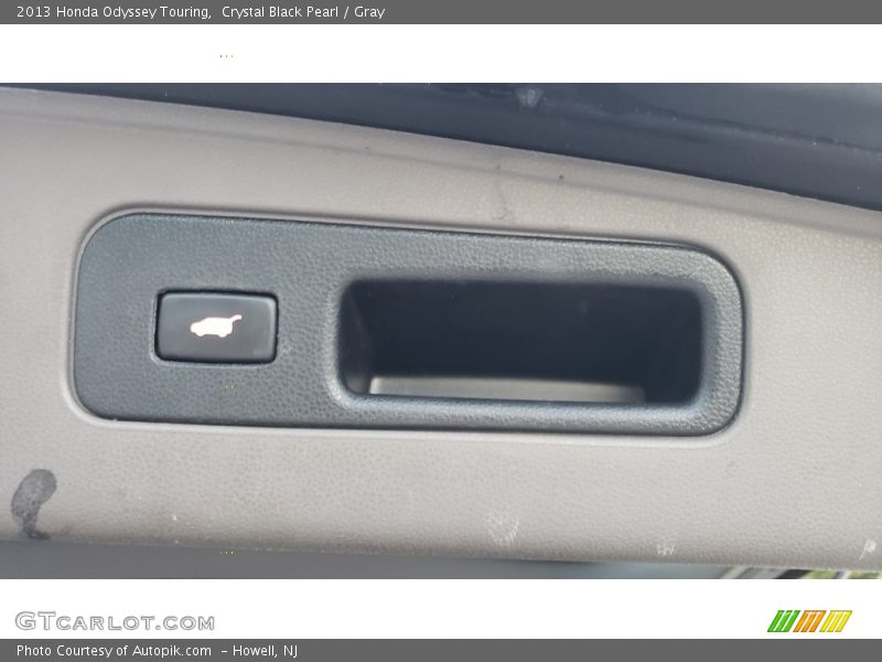 Crystal Black Pearl / Gray 2013 Honda Odyssey Touring