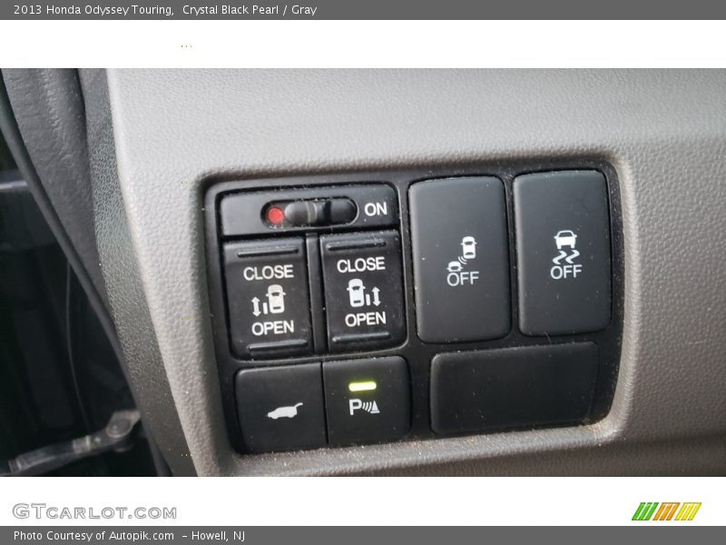Crystal Black Pearl / Gray 2013 Honda Odyssey Touring