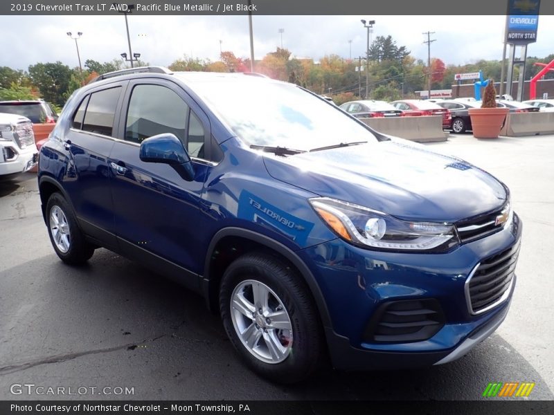 Pacific Blue Metallic / Jet Black 2019 Chevrolet Trax LT AWD