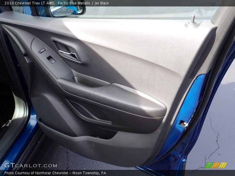Pacific Blue Metallic / Jet Black 2019 Chevrolet Trax LT AWD