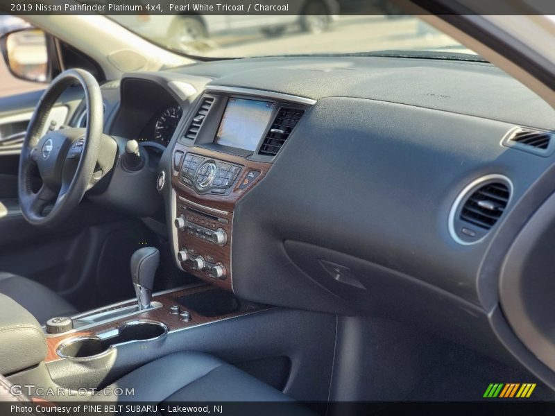 Pearl White Tricoat / Charcoal 2019 Nissan Pathfinder Platinum 4x4