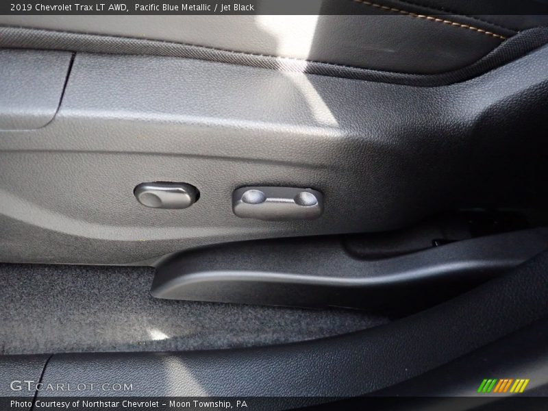 Pacific Blue Metallic / Jet Black 2019 Chevrolet Trax LT AWD