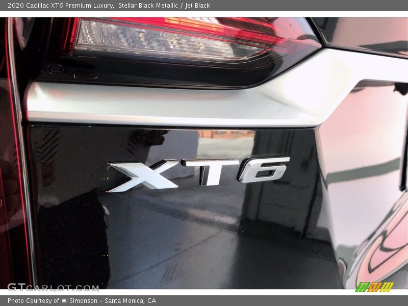 Stellar Black Metallic / Jet Black 2020 Cadillac XT6 Premium Luxury