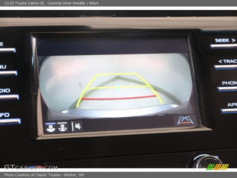 Celestial Silver Metallic / Black 2018 Toyota Camry SE