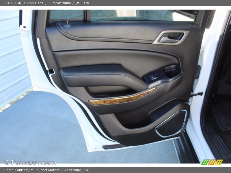 Summit White / Jet Black 2016 GMC Yukon Denali
