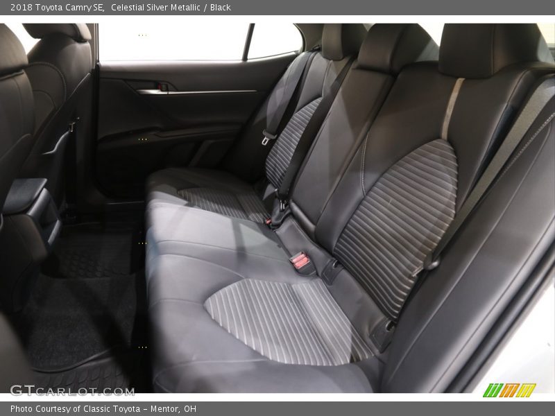 Celestial Silver Metallic / Black 2018 Toyota Camry SE