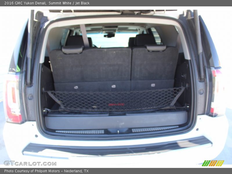 Summit White / Jet Black 2016 GMC Yukon Denali