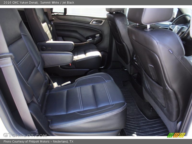 Summit White / Jet Black 2016 GMC Yukon Denali