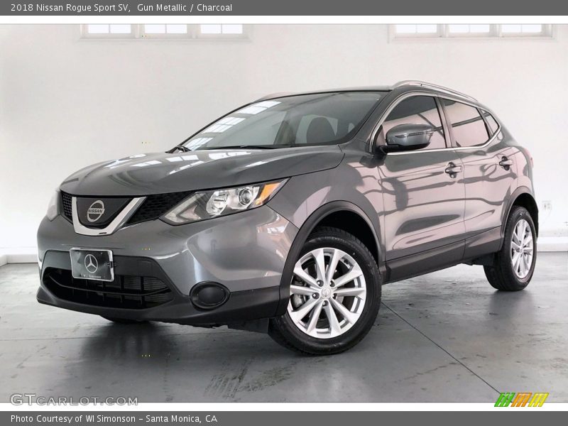 Gun Metallic / Charcoal 2018 Nissan Rogue Sport SV