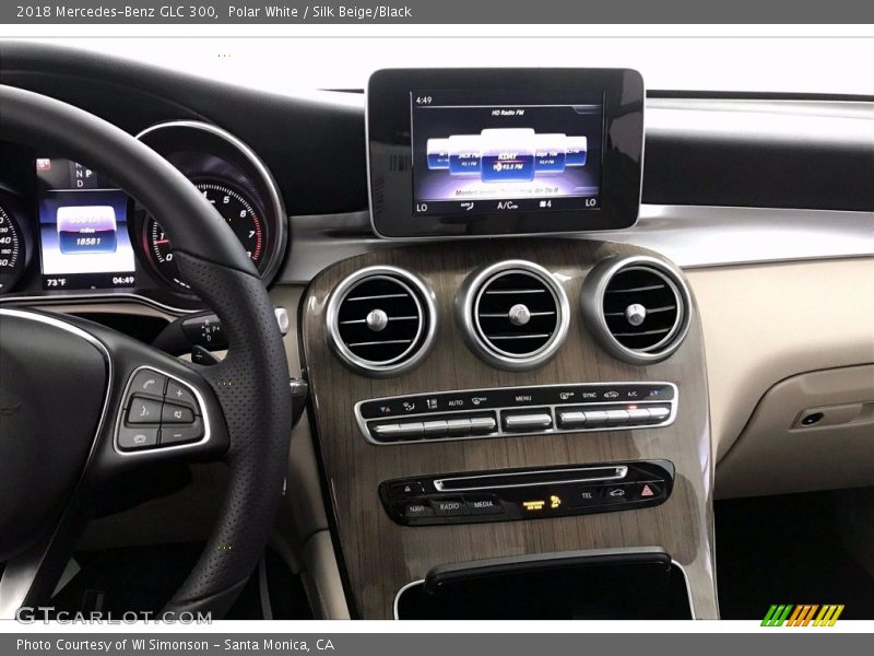 Polar White / Silk Beige/Black 2018 Mercedes-Benz GLC 300