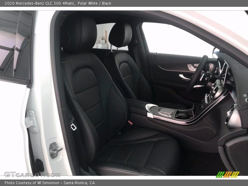 Polar White / Black 2020 Mercedes-Benz GLC 300 4Matic