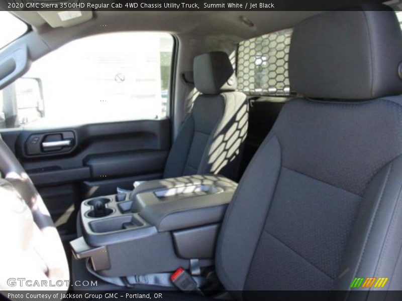 Summit White / Jet Black 2020 GMC Sierra 3500HD Regular Cab 4WD Chassis Utility Truck