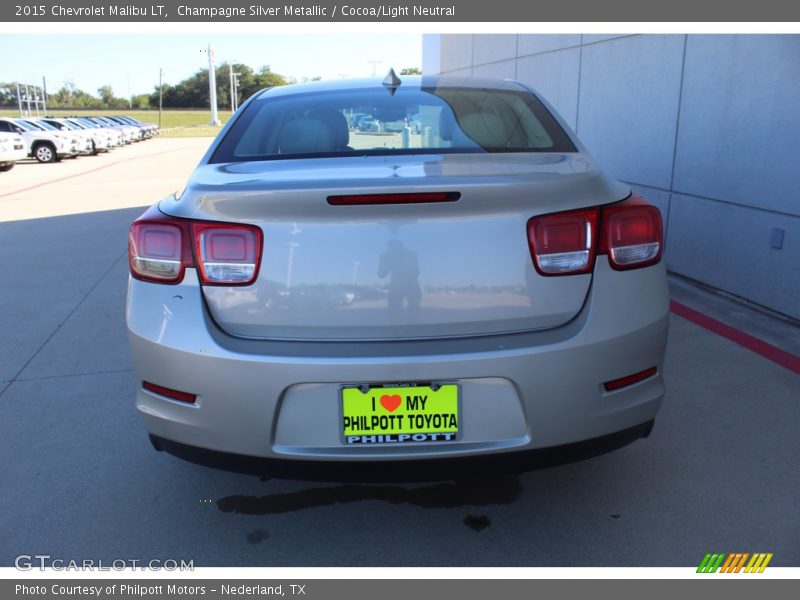 Champagne Silver Metallic / Cocoa/Light Neutral 2015 Chevrolet Malibu LT