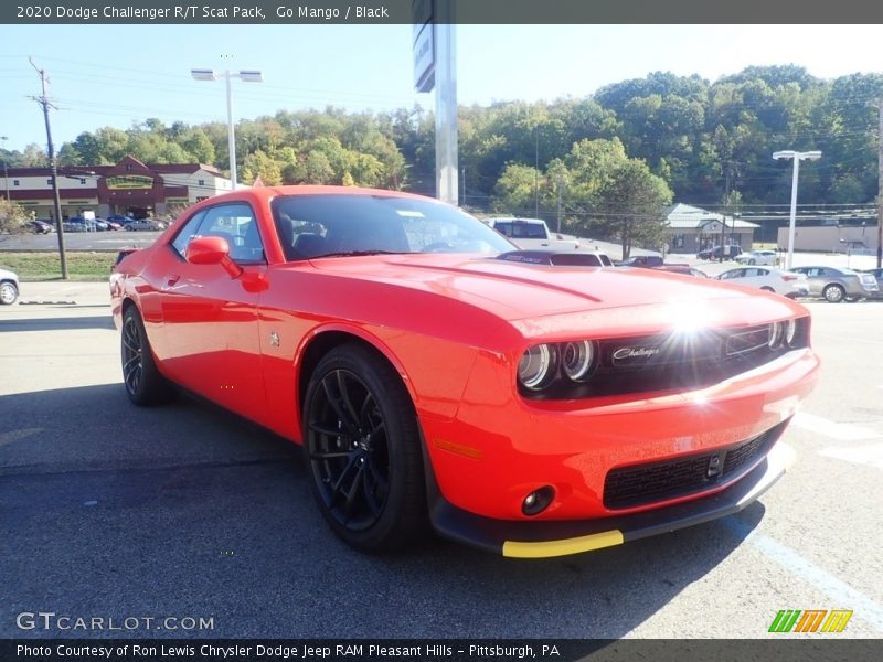 Go Mango / Black 2020 Dodge Challenger R/T Scat Pack
