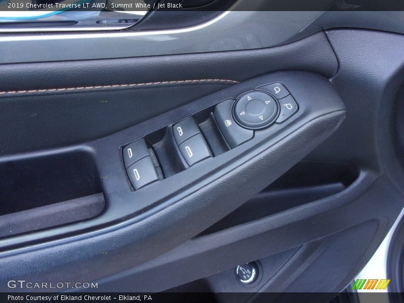 Summit White / Jet Black 2019 Chevrolet Traverse LT AWD