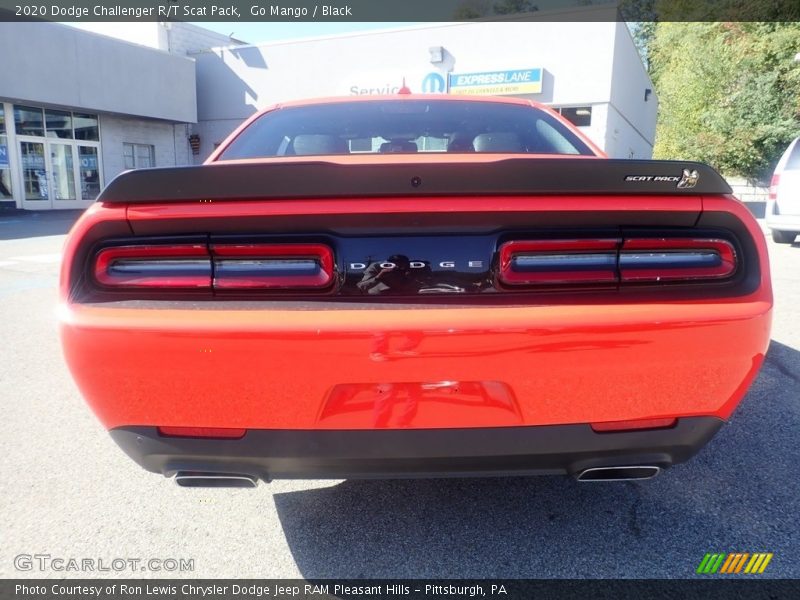 Go Mango / Black 2020 Dodge Challenger R/T Scat Pack