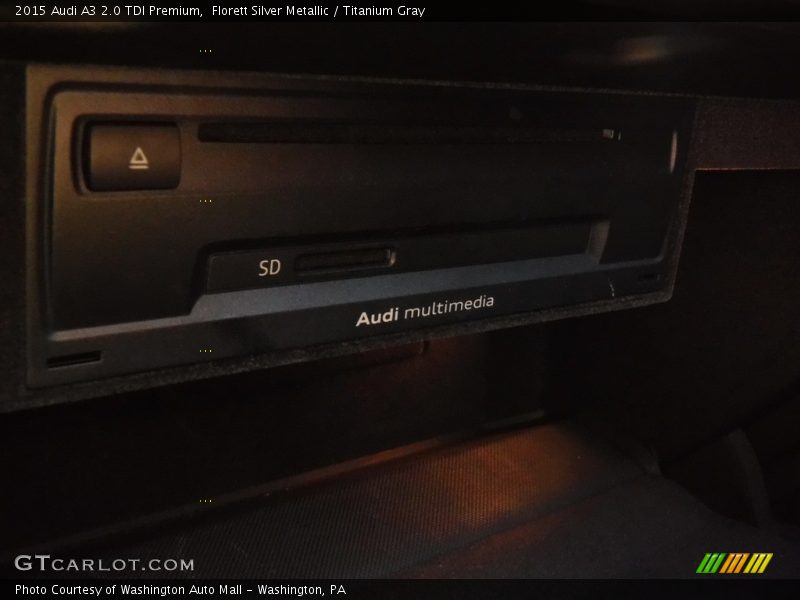 Florett Silver Metallic / Titanium Gray 2015 Audi A3 2.0 TDI Premium