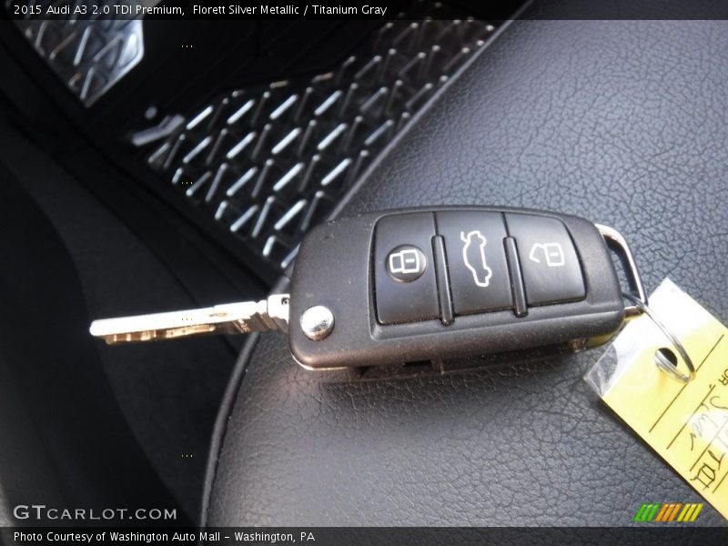 Florett Silver Metallic / Titanium Gray 2015 Audi A3 2.0 TDI Premium