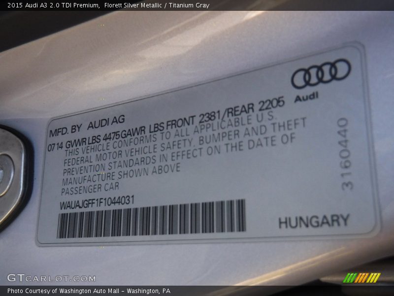 Florett Silver Metallic / Titanium Gray 2015 Audi A3 2.0 TDI Premium