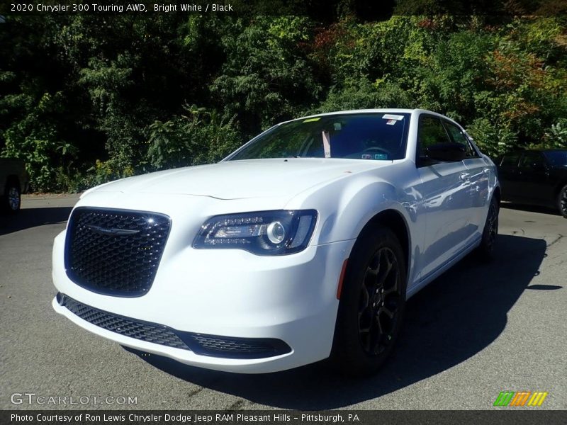 Bright White / Black 2020 Chrysler 300 Touring AWD